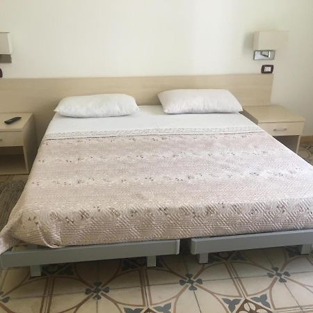Stelmalu' Hotel Novoli ภายนอก รูปภาพ